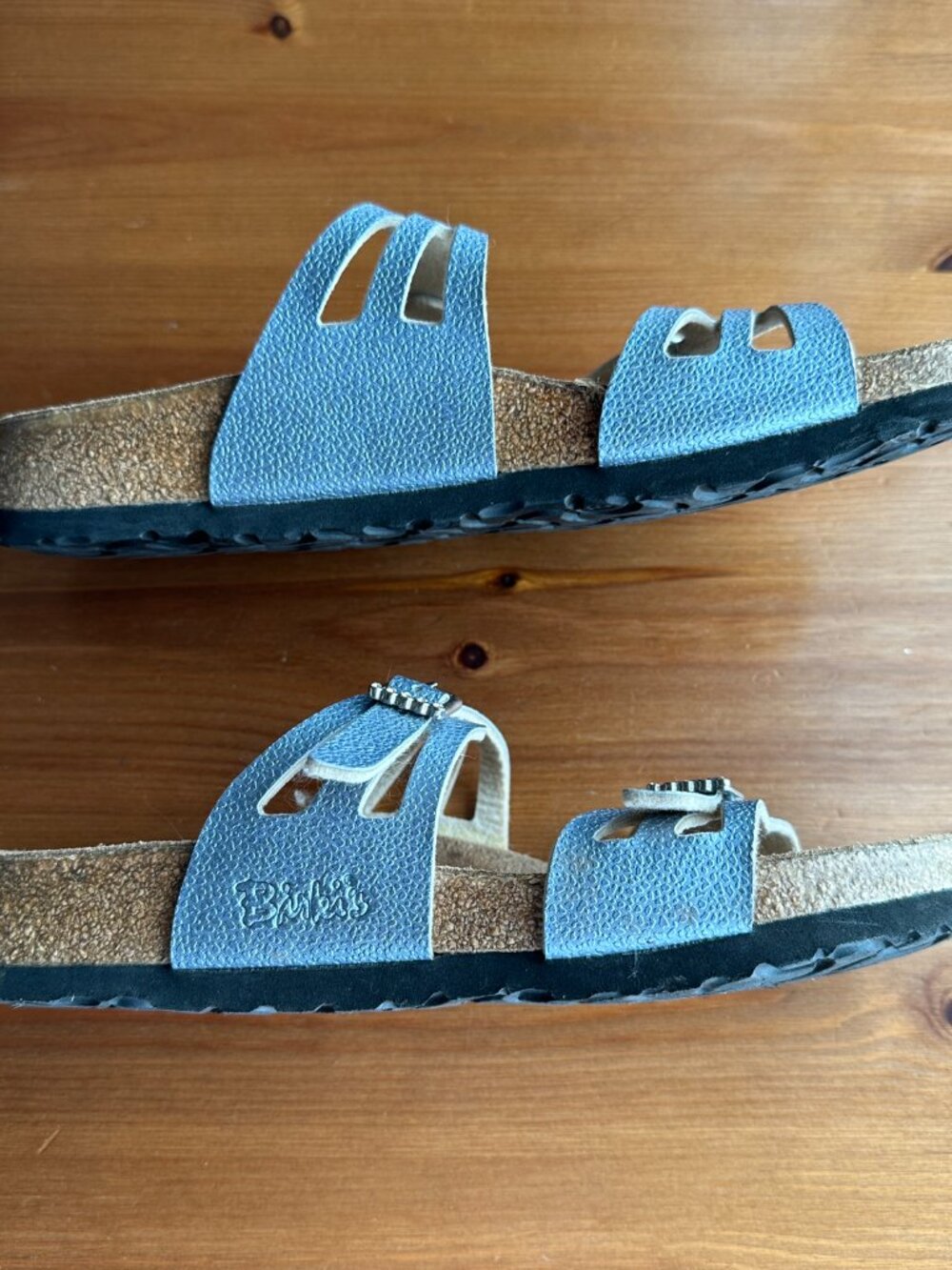 EUC Birkenstock Birki's Silver Metallic Crystal Buckle Granada Sandals - 7/EU 38 - Picture 3 of 12